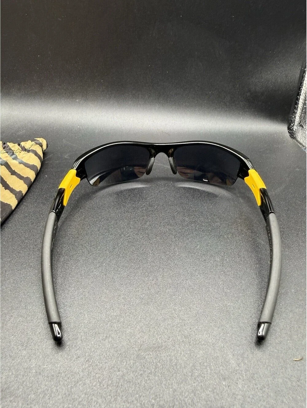 Oakley Flak Jacket Livestrong Jet Black Yellow/Black Iridium Lenses 12-762